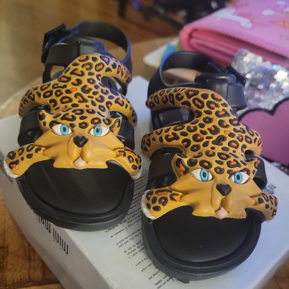 Mini Melissa Cheetah sandals, size 7
